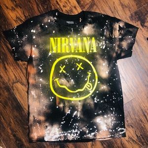 Nirvana Vintage Tee Type distressed acid wash